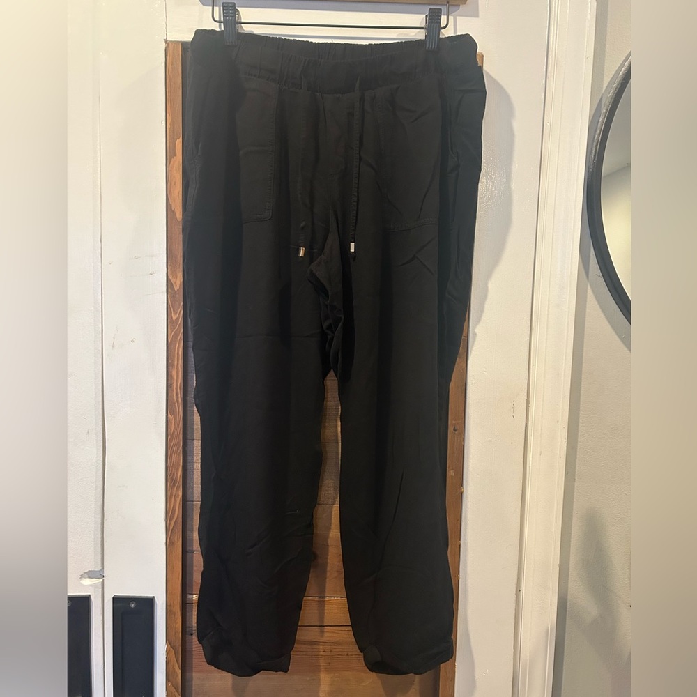 Old Navy Black Elastic Waistband Pants